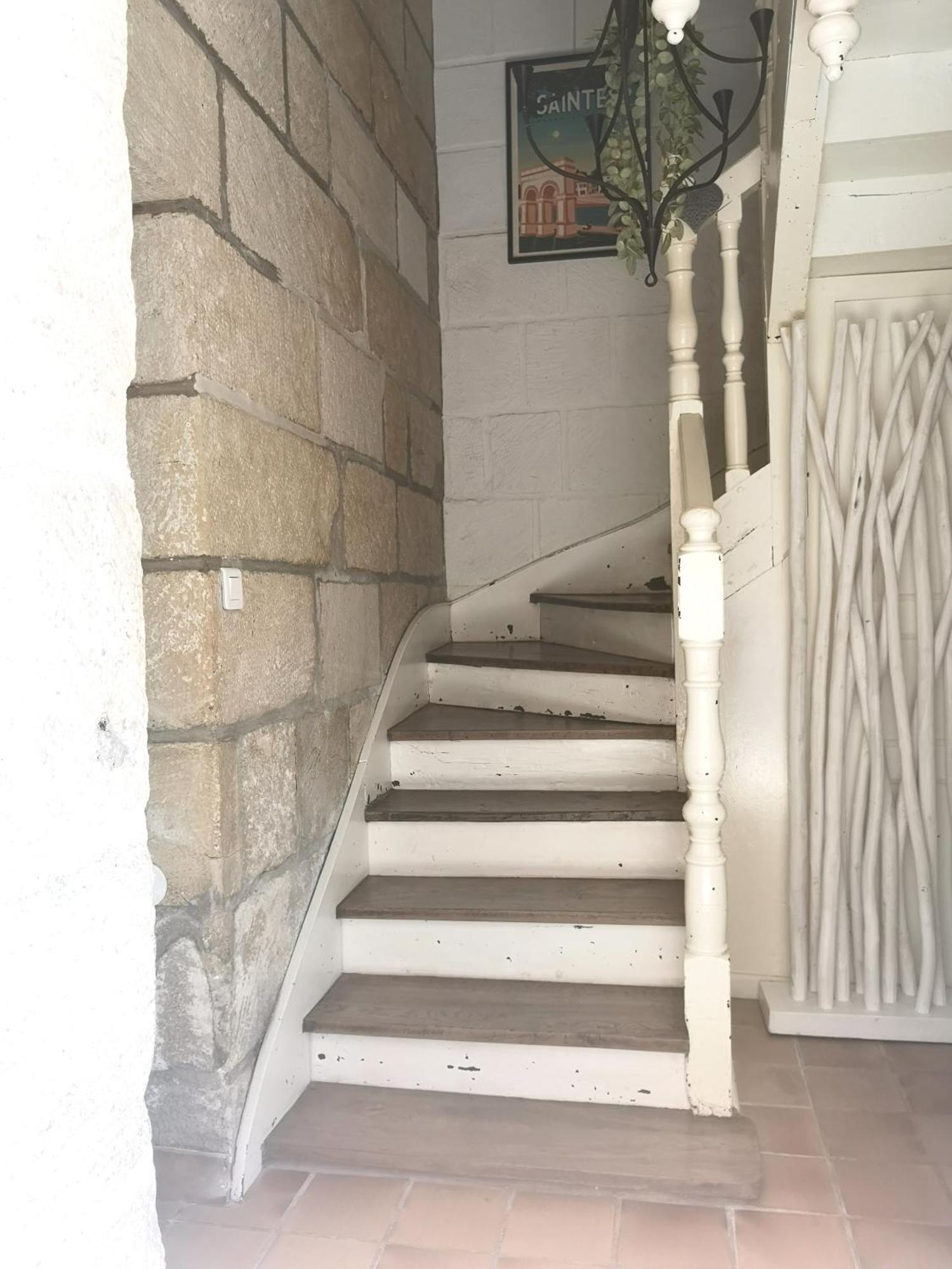 Vila La Demeure Des Artistes - Quartier Historique Saintes Exteriér fotografie